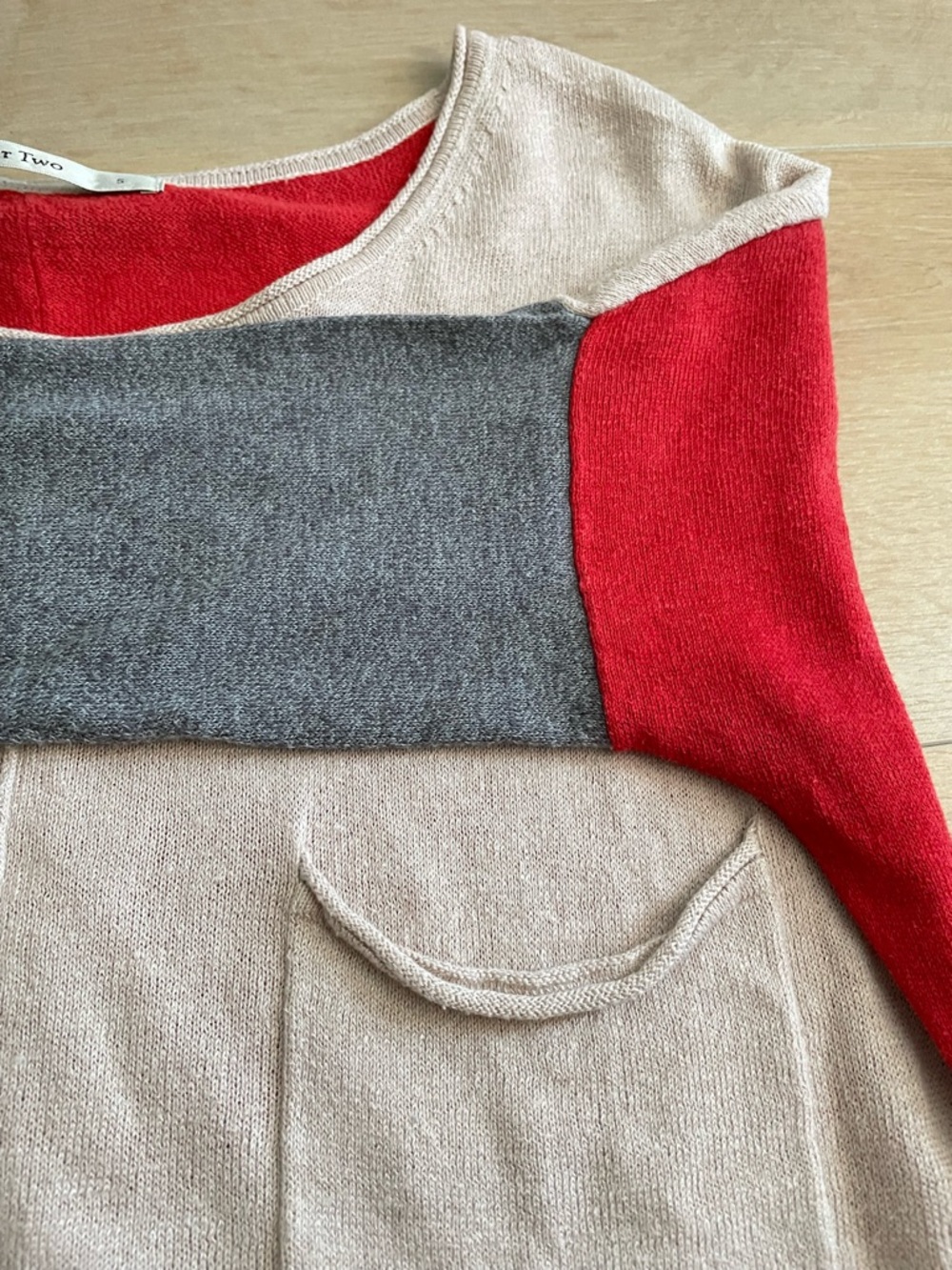 PART TWO Blush, Red & Gray Colorblock Sweater - Picture 4 of 8
